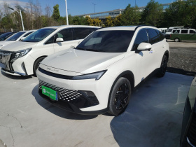 北京汽车 魔方 2023款 1.5T DCT黄金版