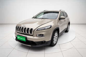 Jeep 自由光 2016款 2.0L 优越版