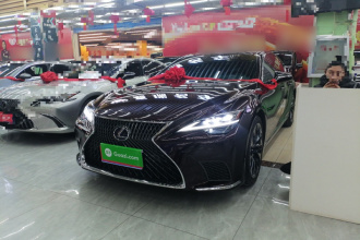 雷克萨斯LS 2021款 500h 卓越版