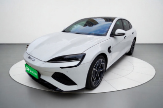 比亚迪 海豹 2022款 700km 长续航后驱版