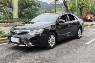 丰田 凯美瑞 2016款 双擎 2.5HG 十周年纪念豪华导航版