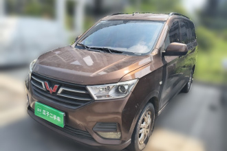 五菱汽车 五菱宏光 2021款 1.5L S标准型LAR