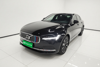 沃尔沃S90 2024款 B5 智远豪华版