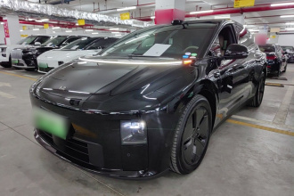 理想汽车 理想i6 2025款 两驱标准版