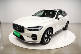 沃尔沃XC60新能源 2025款 插电式混动 长续航四驱智雅豪华版