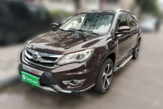 比亚迪S7 2015款 2.0T 升级版 自动旗舰型