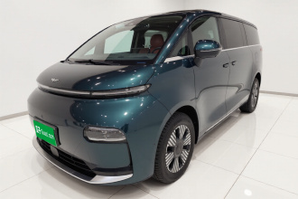 吉利银河 翼真L380 2024款 140度 6座 四驱Ultra