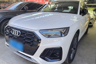 奥迪Q5L 2024款 40 TFSI 豪华动感型