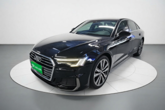 奥迪A6L 2021款 45 TFSI quattro 臻选动感型