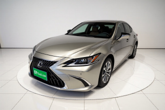 雷克萨斯ES 2022款 200 卓越版