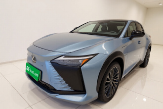 雷克萨斯RZ 2023款 450e 四驱纵享版