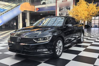 大众 迈腾 2017款 330TSI DSG 豪华型