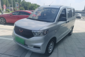 五菱汽车 五菱宏光V 2022款 1.5L劲取版液压助力LAR