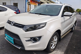 江铃 驭胜S330 2016款 1.5L GTDi 自动两驱舒适版