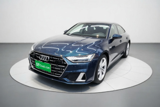 奥迪A7L 2024款 45TFSI quattro S-line 见远型 流晶套装