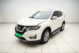 日产 奇骏 2021款 2.0L CVT 2WD XL Premium尊享纪念版