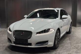 捷豹XF 2015款 XF 2.0T 豪华版