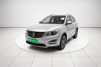 宝骏560 2016款 1.5T 手动豪华型