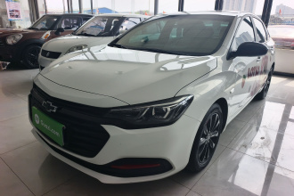 雪佛兰 科鲁泽 2022款 轻混 Redline 320T 双离合爽快版