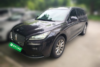 林肯 冒险家 2021款 2.0T 两驱尊享版