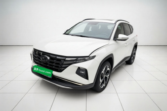 现代 2023款 途胜L 1.5T 自动两驱DLX豪华版