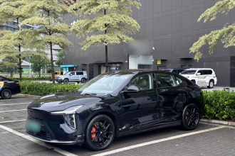 智己汽车 智己LS6 2026款 增程 66 Max+