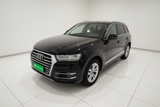 奥迪Q7 2018款 40 TFSI 舒适型