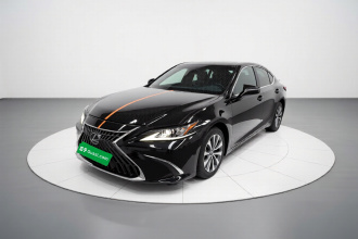 雷克萨斯ES 2021款 200 卓越版