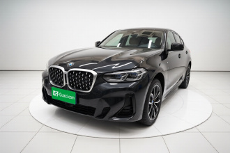 宝马X4 2022款 xDrive 25i M运动套装