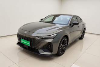 长安UNI-V 2022款 1.5T 尊贵型