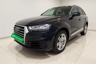 奥迪Q7 2016款 40 TFSI S line运动型