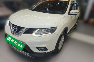 日产 奇骏 2014款 2.5L CVT豪华版 4WD