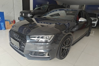 奥迪S4 2018款 S4 3.0TFSI