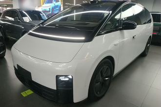 理想汽车 理想MEGA 2025款 Home 家庭特别版