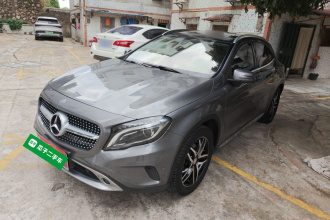 奔驰GLA 2016款 GLA 220 4MATIC 时尚型