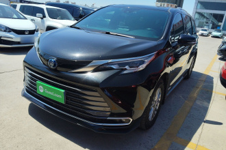 丰田 赛那SIENNA 2021款 2.5L混动 尊贵版