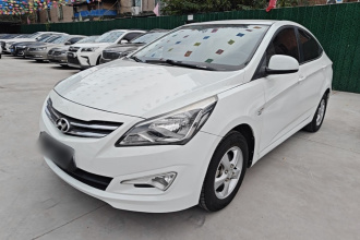 现代 瑞纳 2014款 1.4L 手动智能型GLS