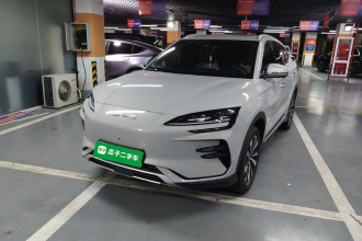 比亚迪 宋PLUS新能源 2023款 冠军版 EV 520KM 旗舰型