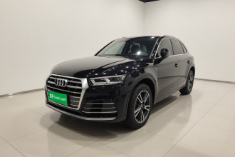 奥迪Q5L 2020款 40 TFSI 荣享时尚型