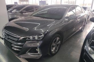 广汽传祺 传祺GA6 2022款 270T 自动豪华版