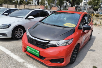 本田 飞度 2018款 1.5L CVT舒适天窗版