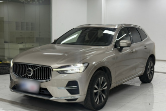 沃尔沃XC60 2023款 B5 四驱智逸豪华版