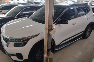 起亚 KX3傲跑 2021款 1.5L CVT潮流版