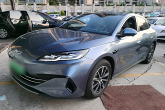 比亚迪 海豹06新能源 2025款 DM-i 智驾版 120KM尊荣型