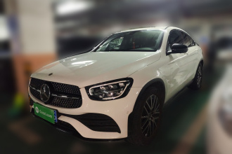 奔驰GLC轿跑 2023款 GLC 260 4MATIC 轿跑SUV