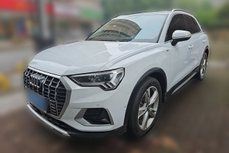 奥迪Q3 2021款 35 TFSI 时尚致雅型
