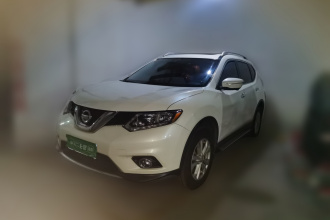 日产 奇骏 2015款 2.0L CVT舒适MAX版 2WD
