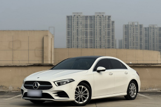 奔驰A级 2022款 A 200 L 运动轿车动感型