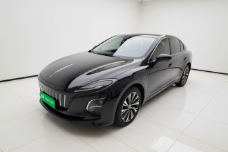 红旗E-QM5 2022款 431km 充电乐享版