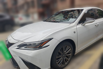 雷克萨斯ES 2018款 260 F SPORT 国V